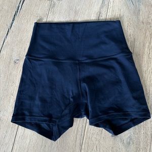 NWOT Lululemon Align Shorts 4”